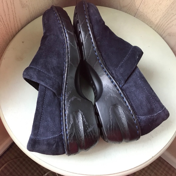 Boc born blue suede leather clogs shoes, women's size 9, excellent shape! - Picture 2 of 15